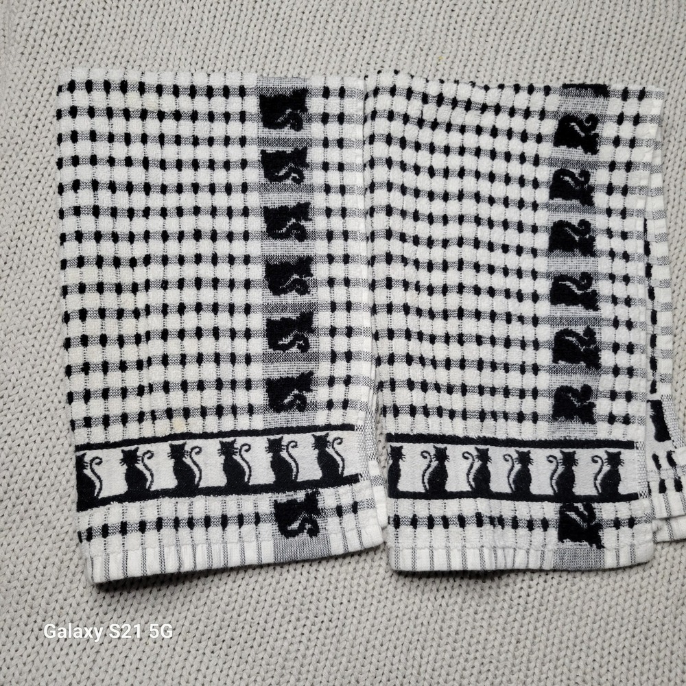 Kassatex Eat Drink & Be Scary Black Cat Halloween Kitchen Towels Set of 2 Cotton
